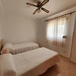 1ºa Escobar Апартаменти Нерха